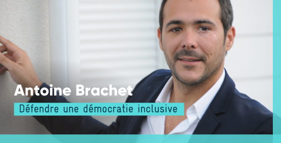 Antoine Brachet est Directeur associé de bluenove etinitiateur du mouvement #BrightMirror. Nous sommes allés à sa rencontre pour vous faire découvrir son parcours et sa vision de l'innovation publique.